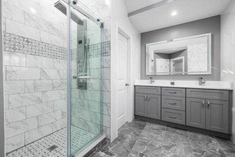Mejor azulejo para duchas a ras de suelo en L’Eliana