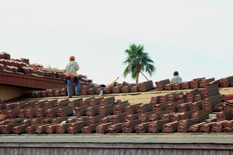 Cómo reparar filtraciones en tejado sin sustituirlo