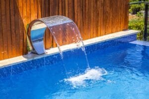 Normativa de piscinas en chalets de Valencia y Paterna
