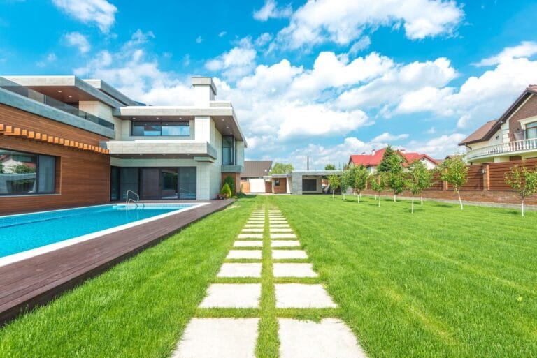 Coste de construir una piscina de obra en Vilamarxant