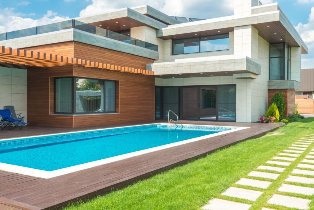 ¿Se puede poner hormigón impreso alrededor de una piscina?